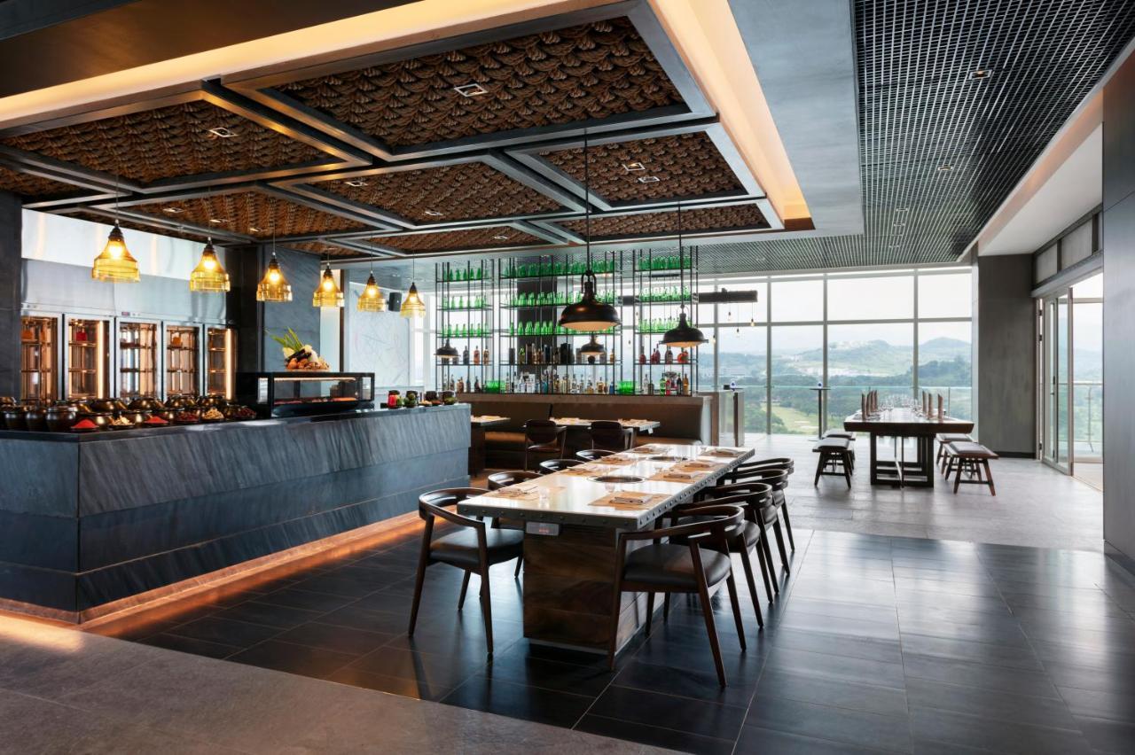 Clark Marriott Hotel Mabalacat Εξωτερικό φωτογραφία